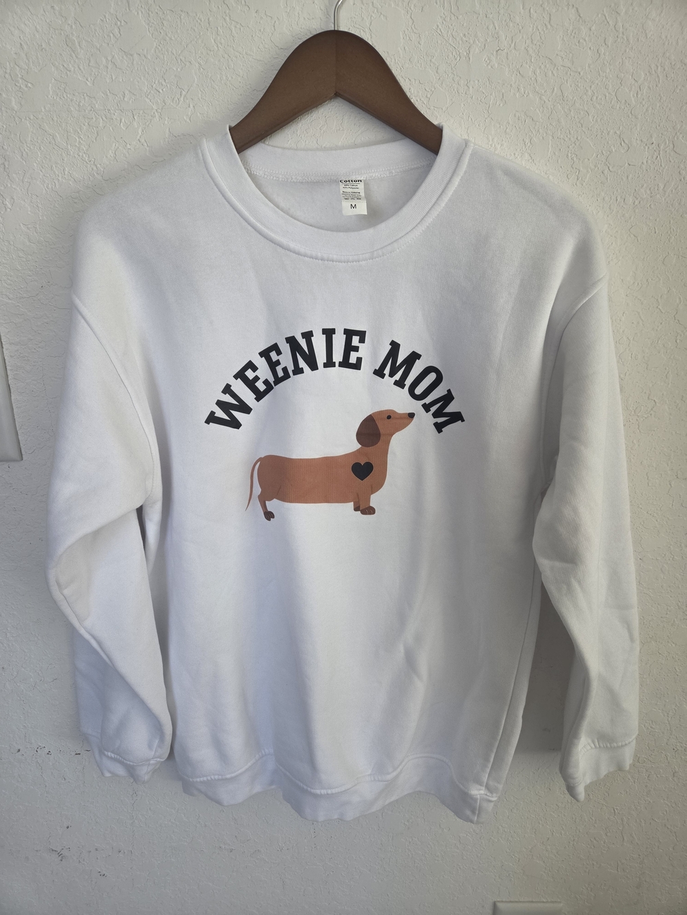 Weenie Mom White Sweatshirt with Dachshund Graphic